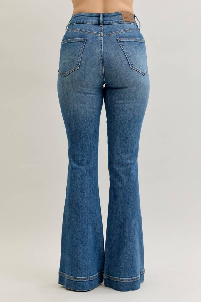 The Double Take Flare Jeans ⭐