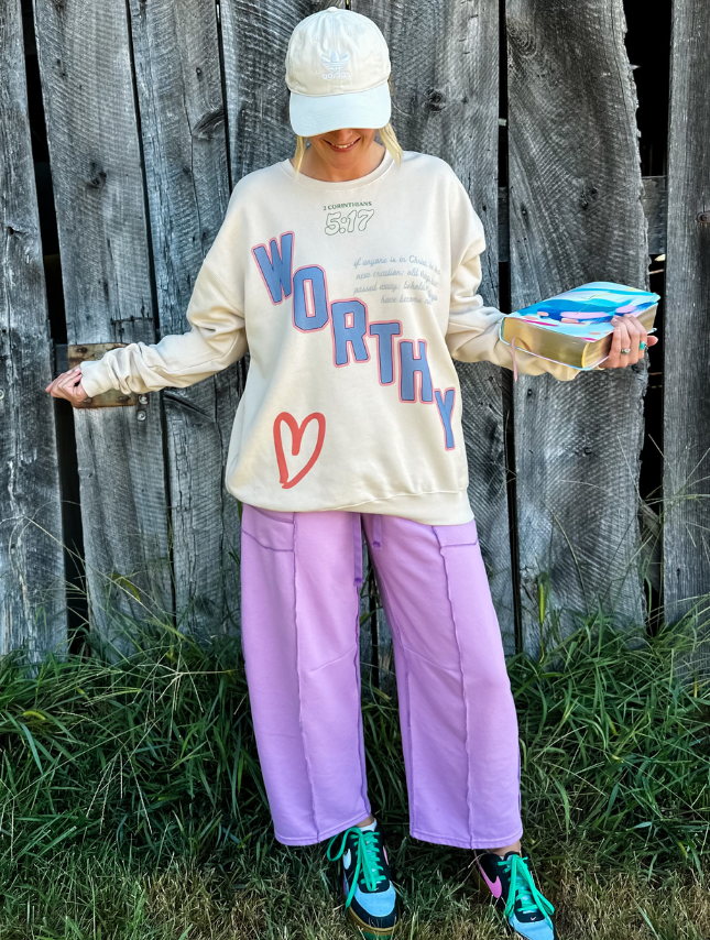 Worthy 5:17 Sweatshirt Sand
