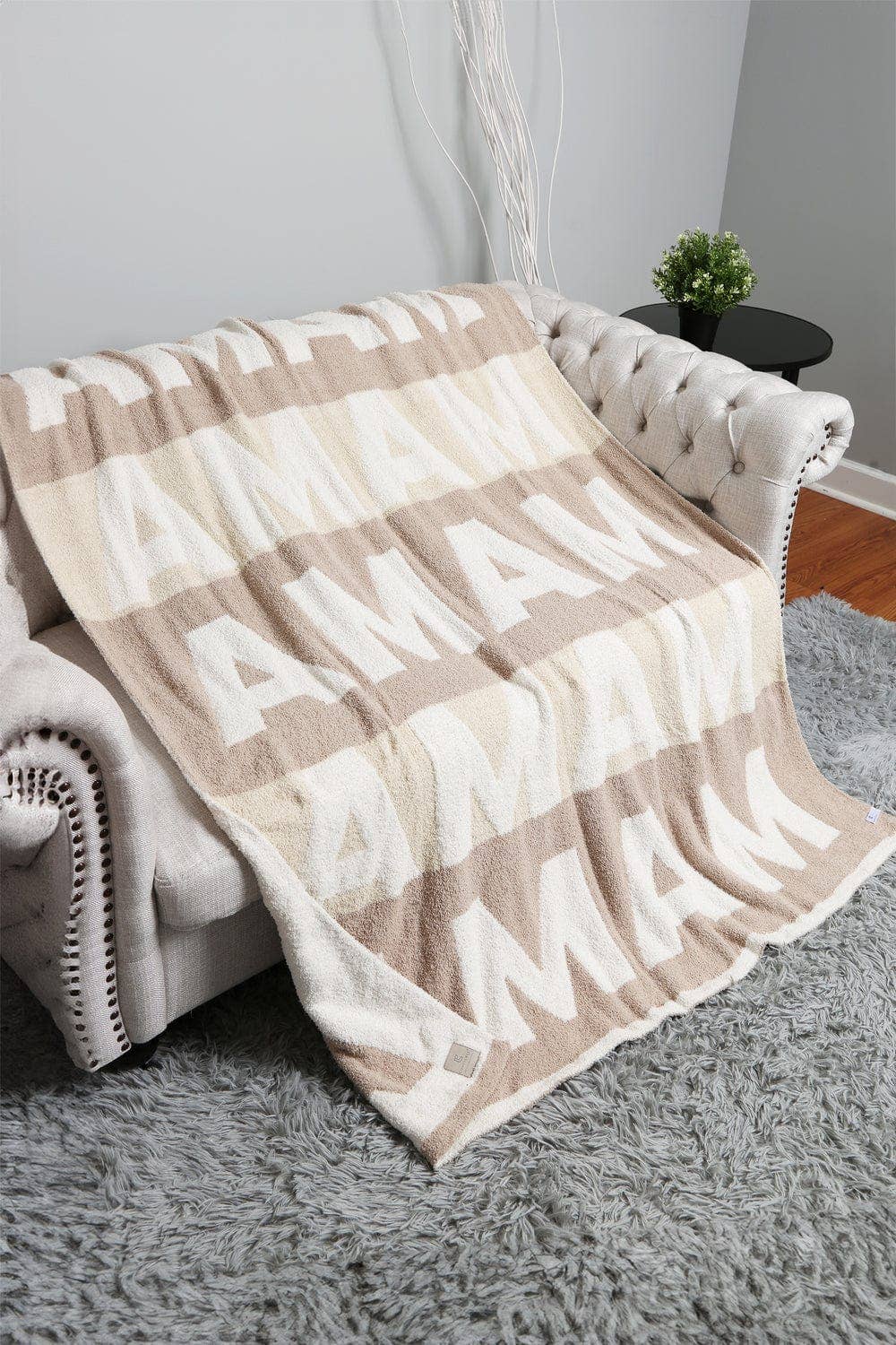 Super Lux Multi Tone Mama Throw Blanket: Pink