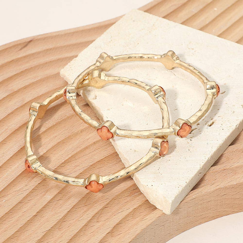 2PCS - Quatrefoil Stone Accent Hammered Metal Multi Layered Bangle Bracelets White,Worn Gold