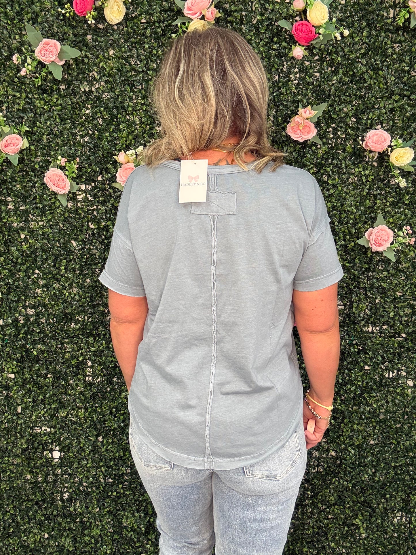 Round Neck Short Sleeve Raw Edge