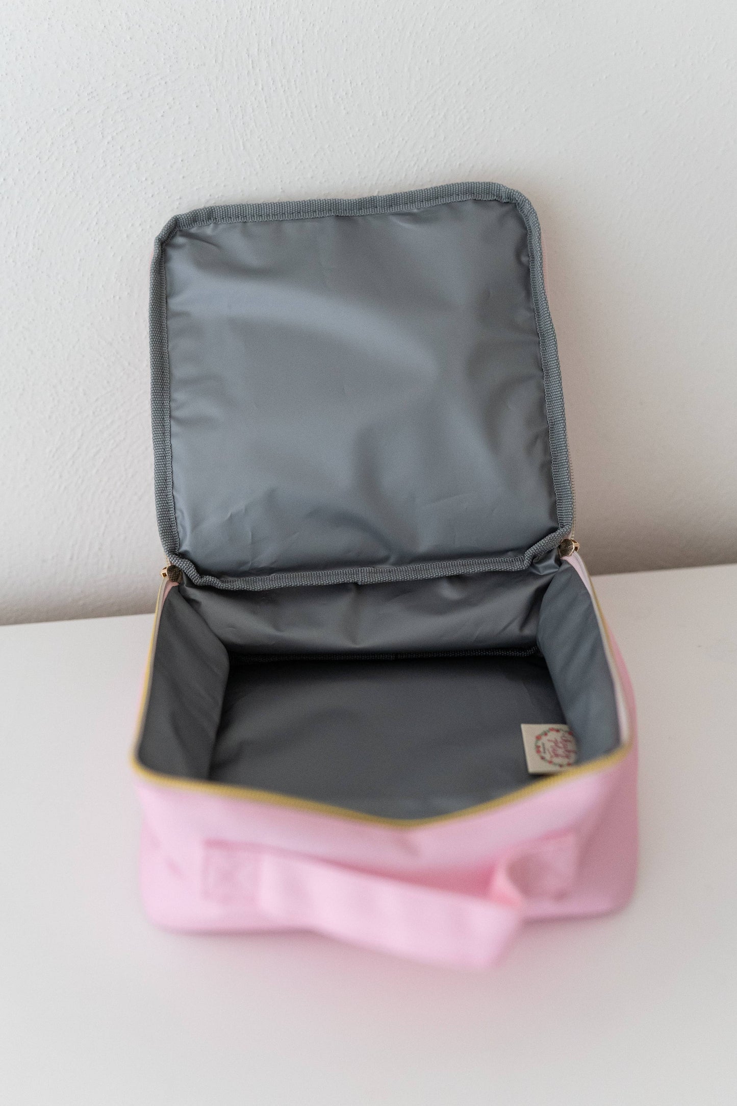 Bow Tied Bestie Bree Lunchbox