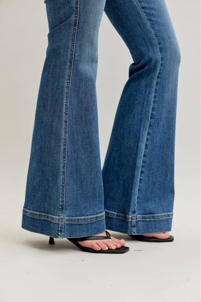 The Double Take Flare Jeans ⭐